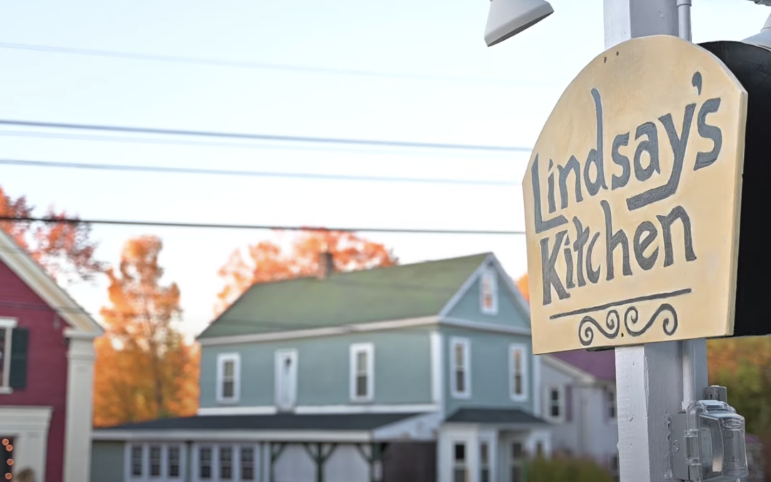 Photo of Lindsay's Kitchen sign in downtown Cornish